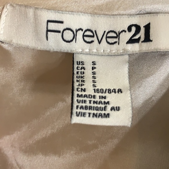 Black and beige forever 21 dress - Picture 3 of 5